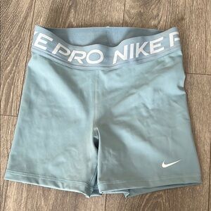 Nike Women's compression running shorts size S